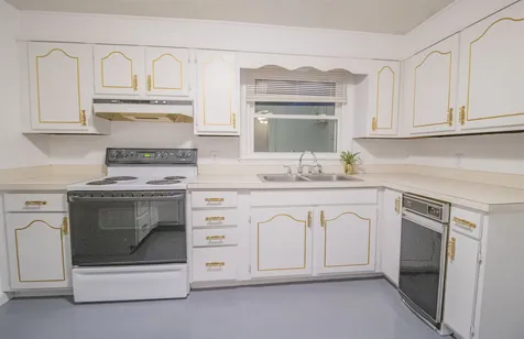 93 Woodlawn Circle Portsmouth NH 03801
