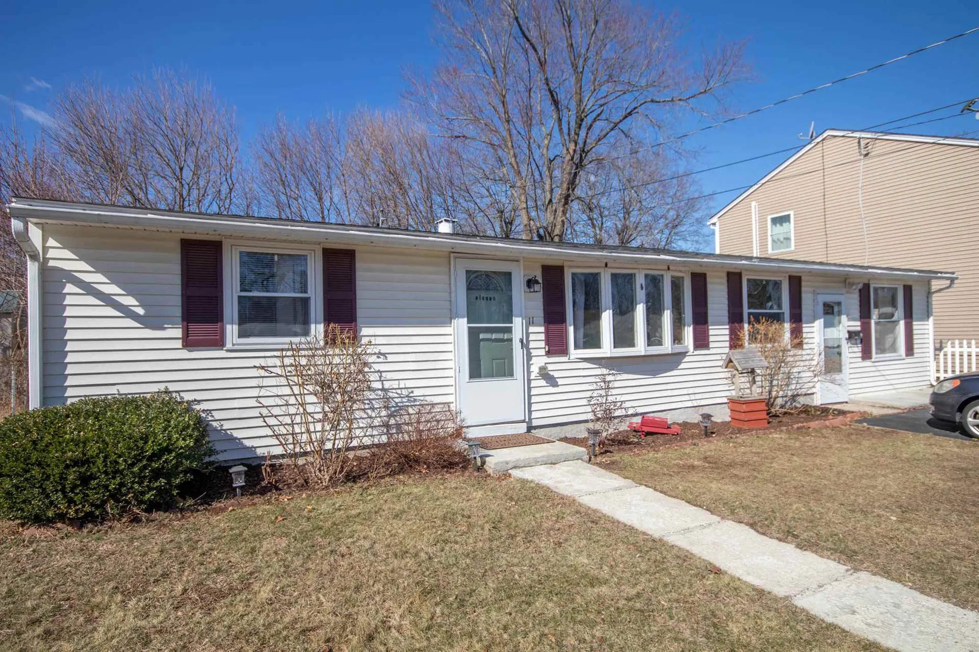 11 12th Street Nashua NH 03060