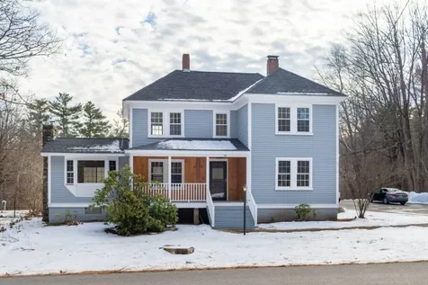 66 Kensington Road Hampton Falls NH 03844