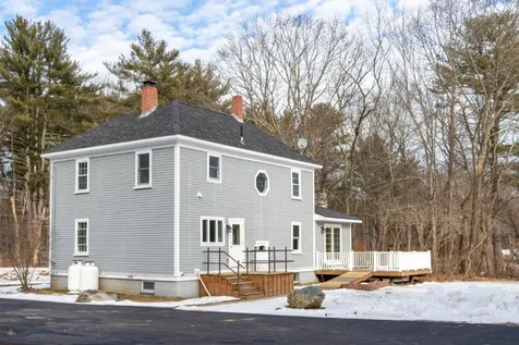 66 Kensington Road Hampton Falls NH 03844