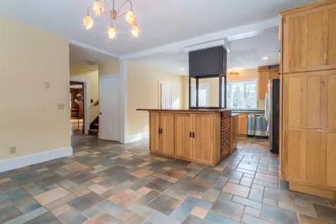 66 Kensington Road Hampton Falls NH 03844