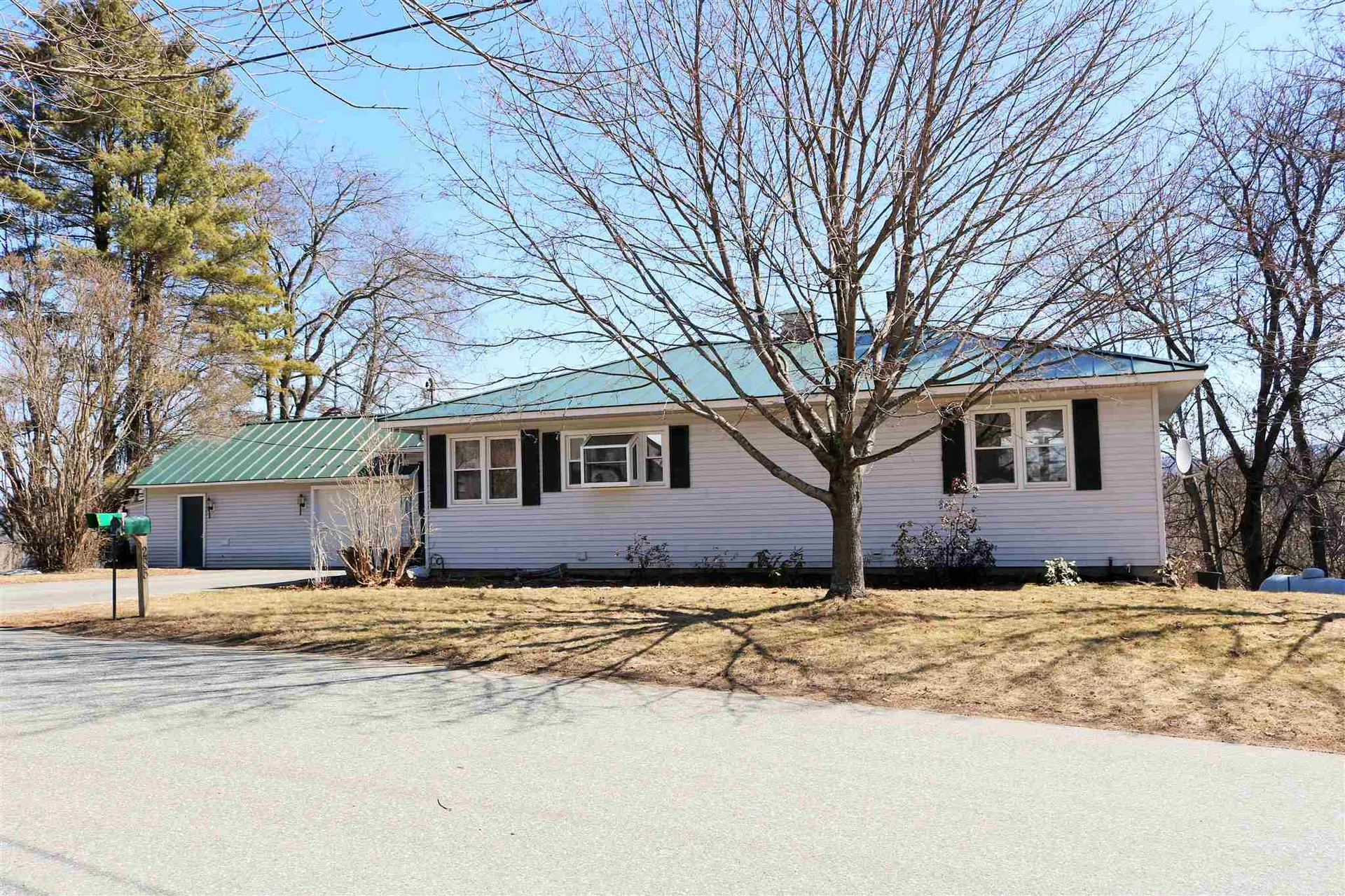 285 High Street Bradford VT 05033