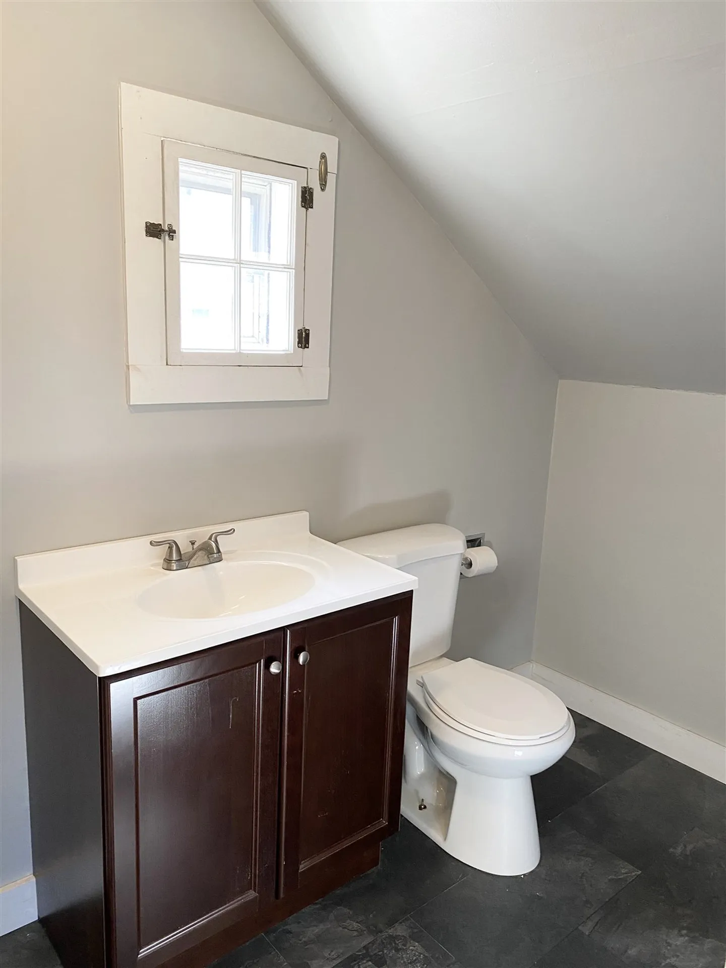 2 Avalon Place Keene NH 03431