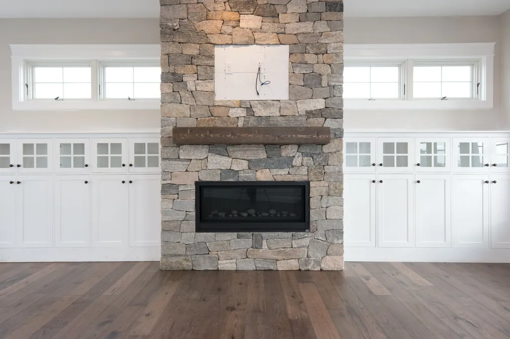 2 Estherbrook Way Hampton NH 03842