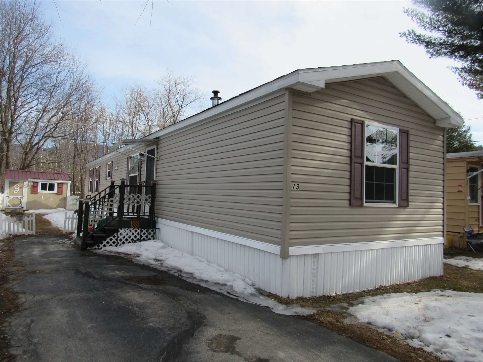 13 Dublin Street Gorham NH 03581