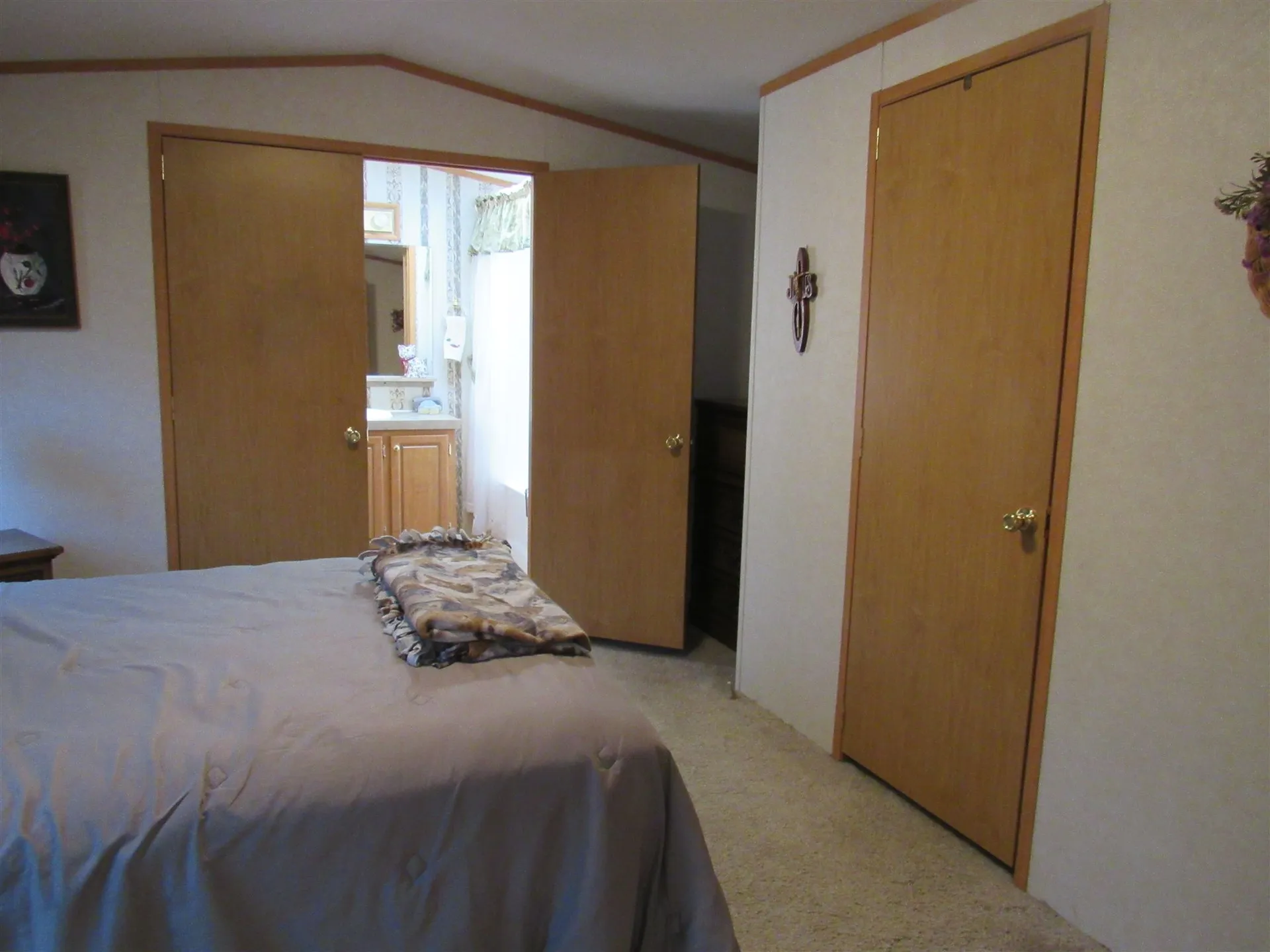 13 Dublin Street Gorham NH 03581