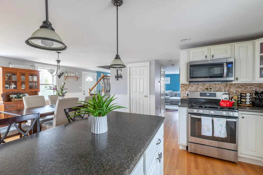 20 Middle Street South Berwick ME 03908