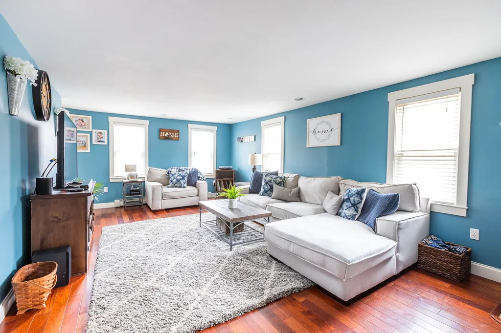 20 Middle Street South Berwick ME 03908