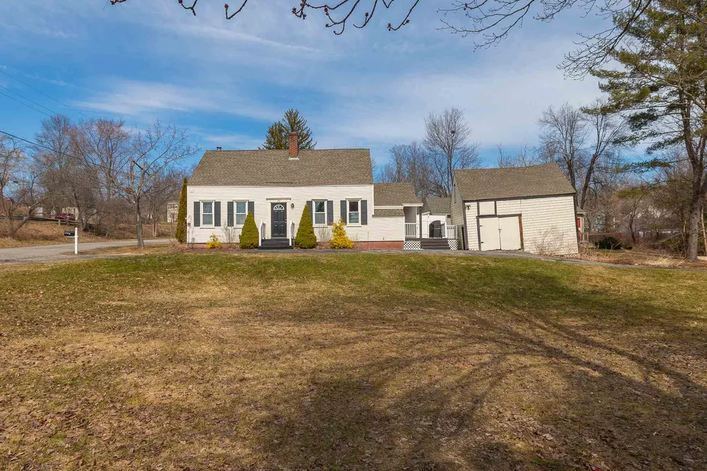 20 Middle Street South Berwick ME 03908