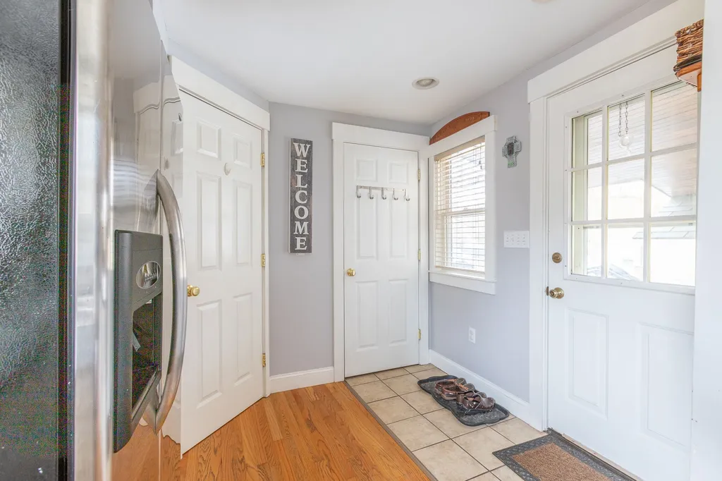 20 Middle Street South Berwick ME 03908