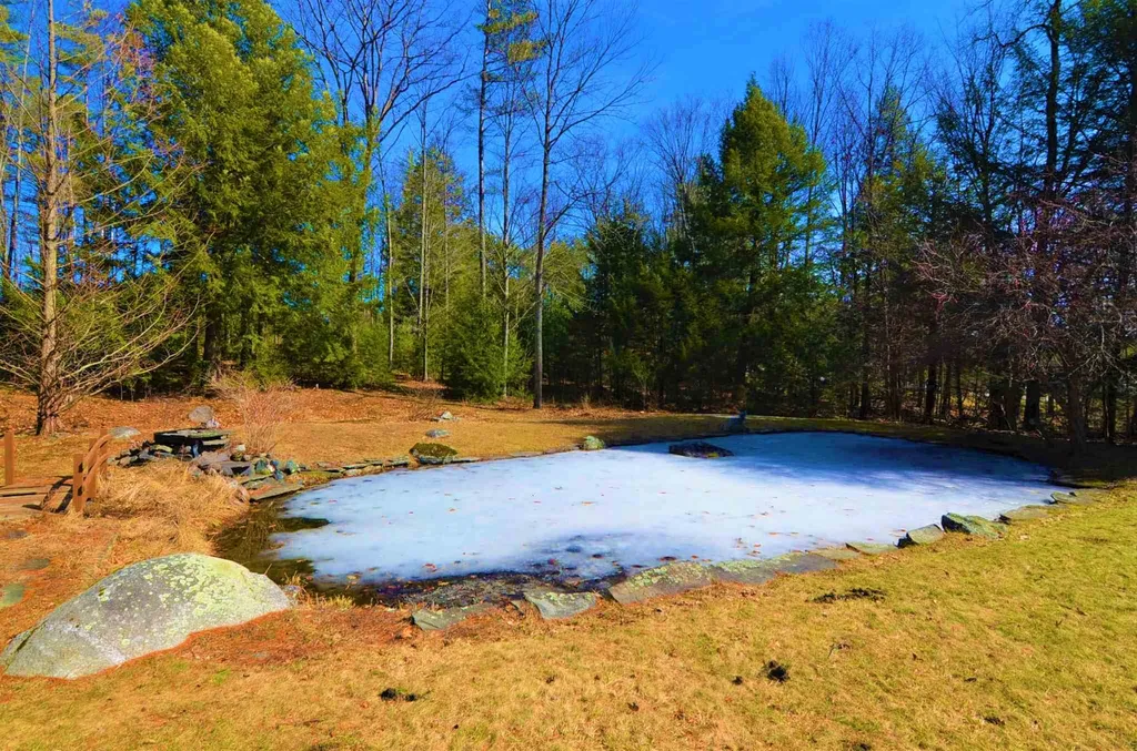 219 John Stark Highway Newport NH 03773