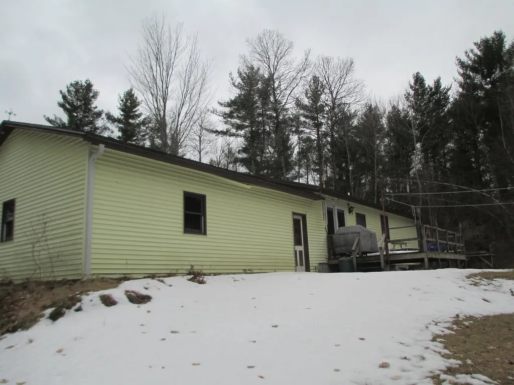 83 Smith Road Milton VT 05468