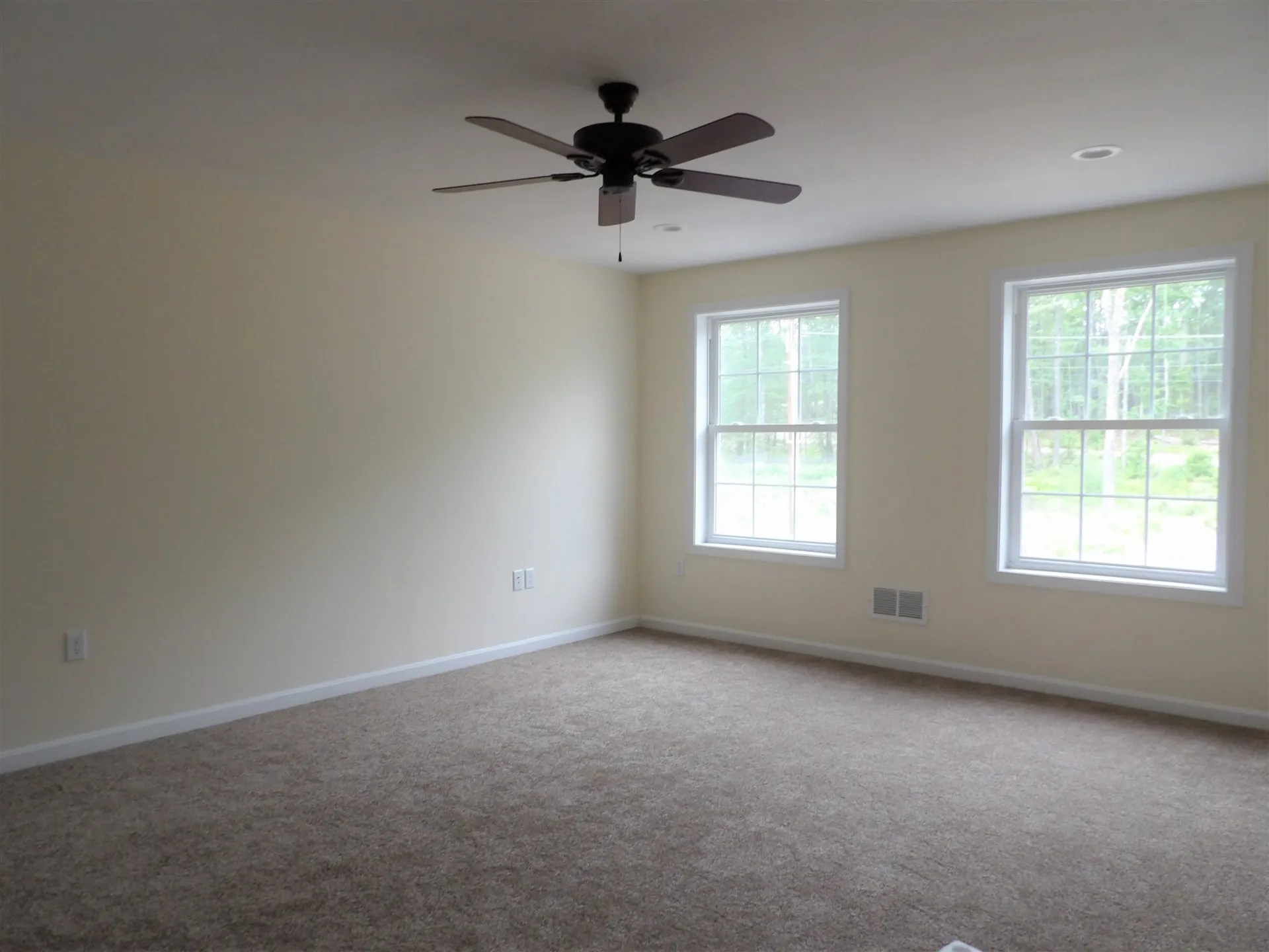 82 Knowles Pond Road Northfield NH 03276