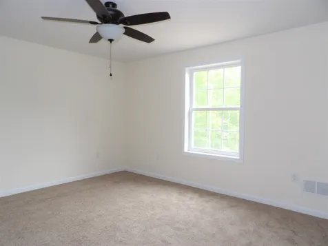 82 Knowles Pond Road Northfield NH 03276