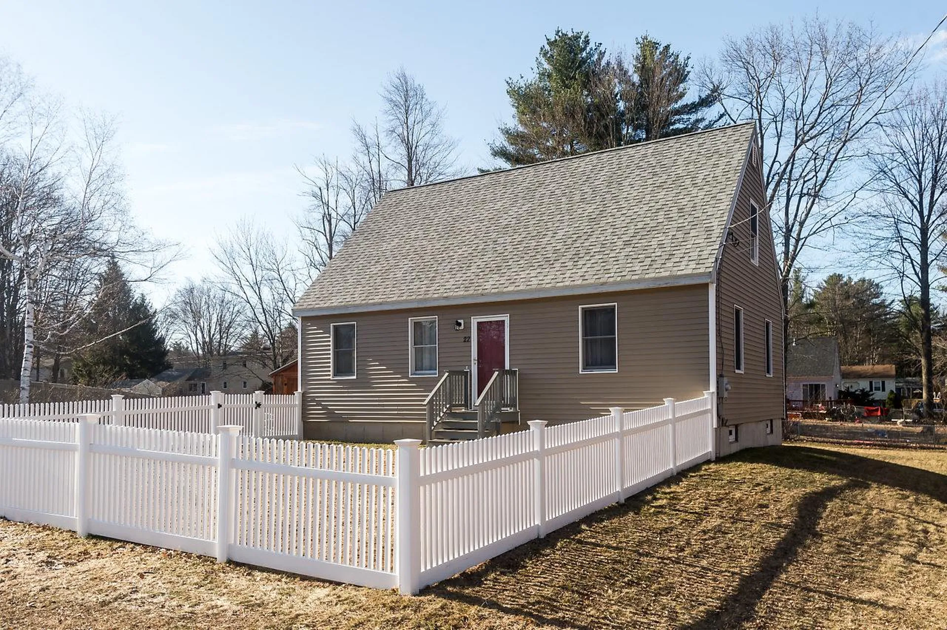 22 Hampshire Avenue Rochester NH 03867