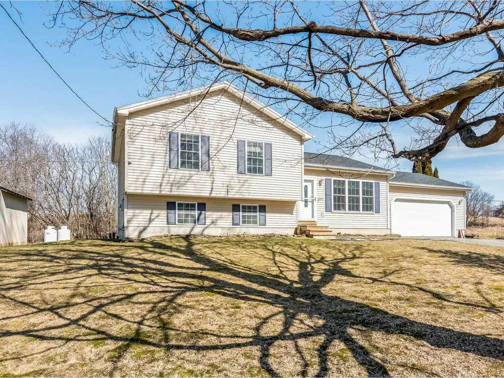 1277 Lake Road Milton VT 05468