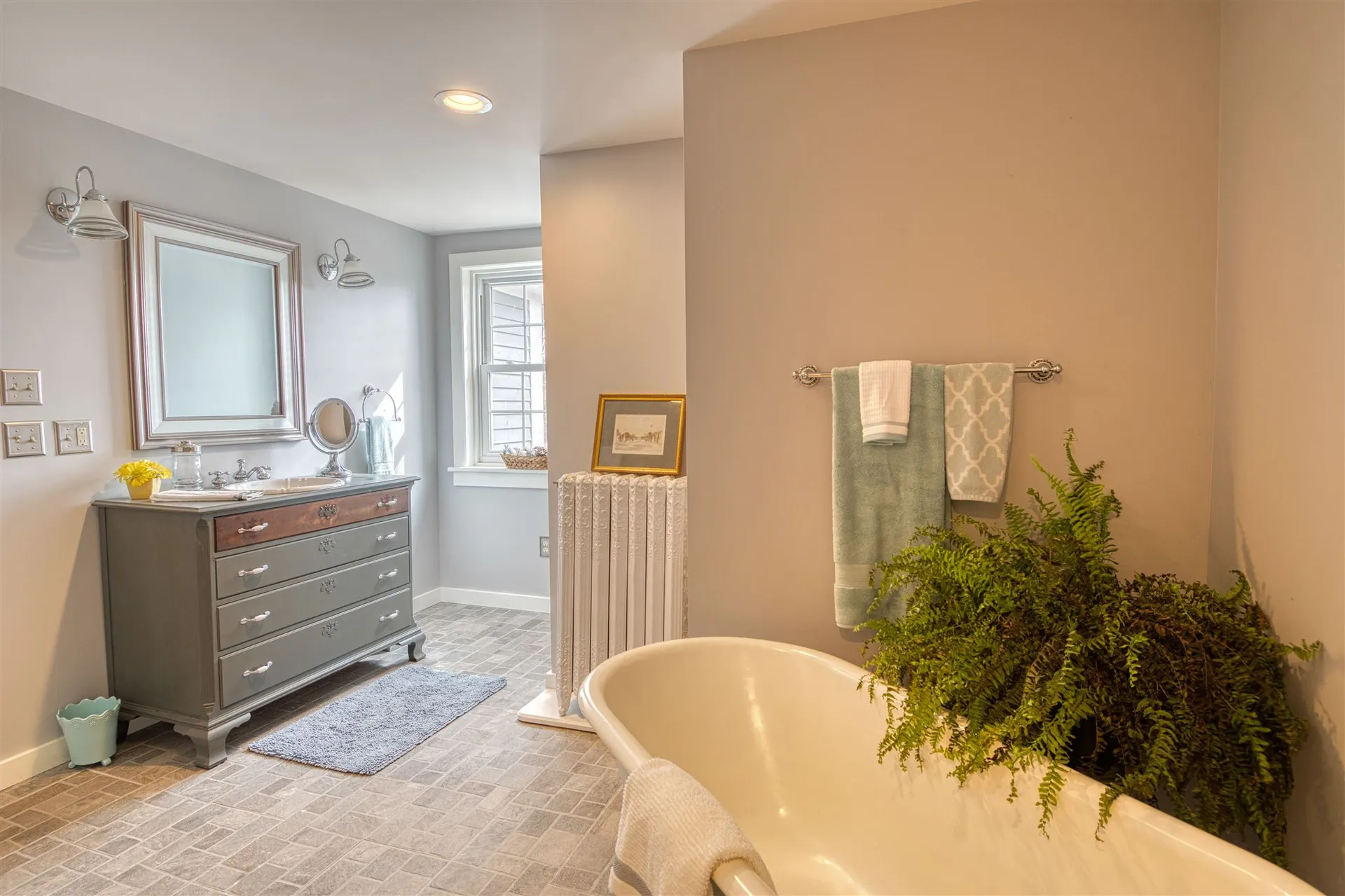 2346 Greenbush Road Charlotte VT 05445