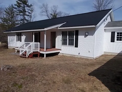 310 Wadleigh Falls Road Newmarket NH 03857