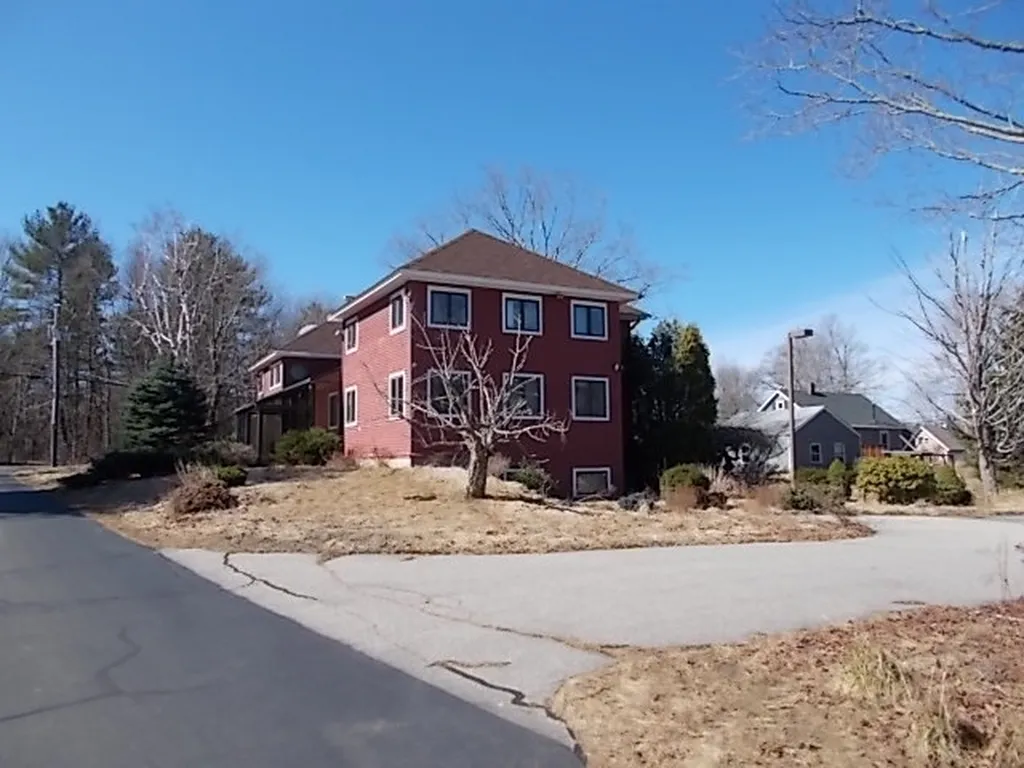 239 Drakeside Road Hampton NH 03842