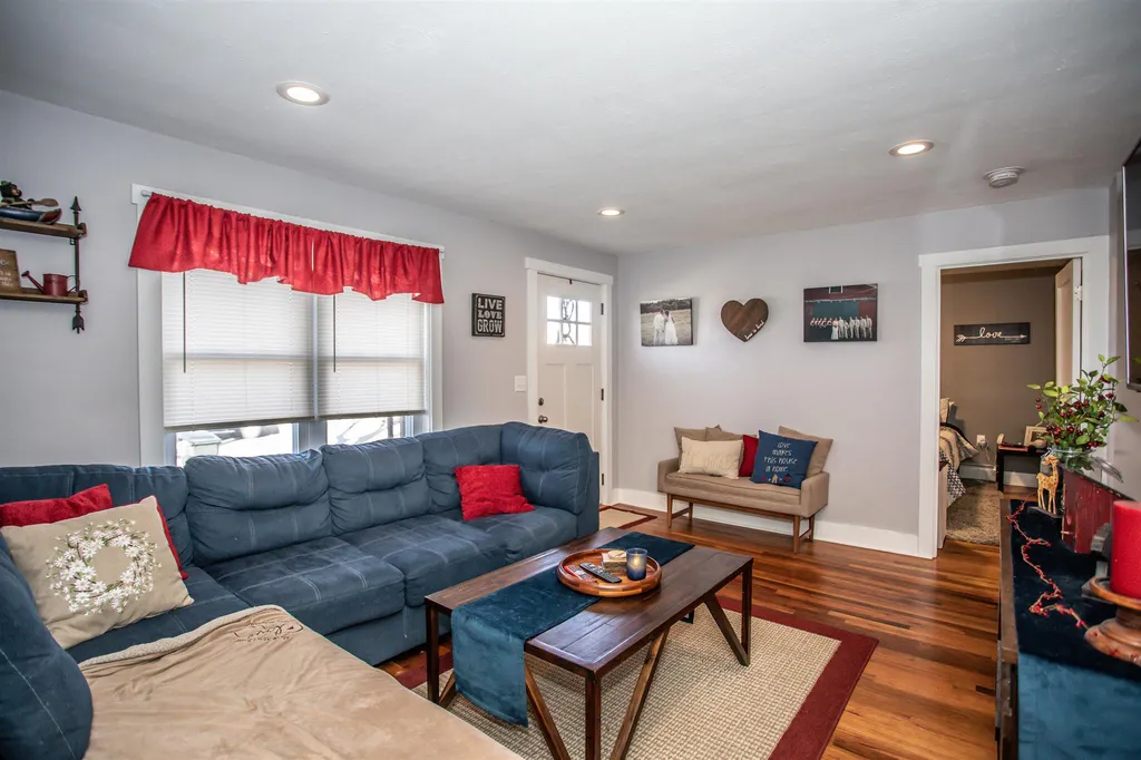 131 Porter Street Manchester NH 03103