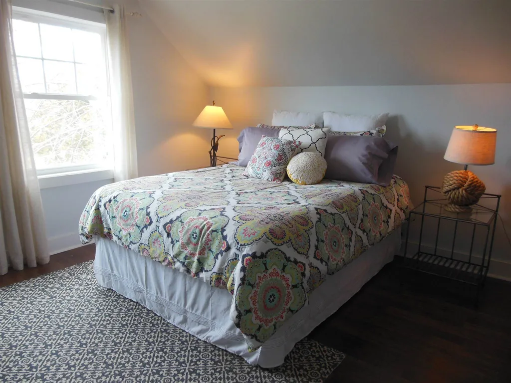 38 Stone Meadow Lane Ferrisburgh VT 05456
