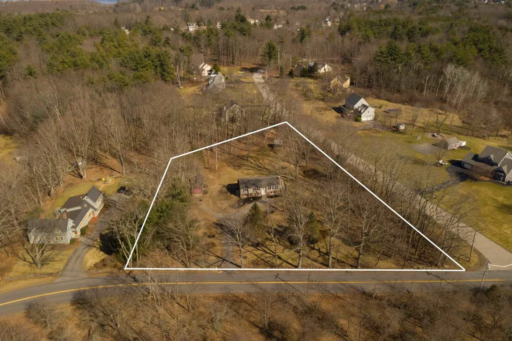 42 Dearborn Road Greenland NH 03840