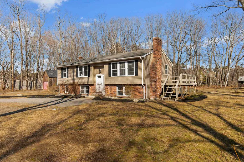 42 Dearborn Road Greenland NH 03840