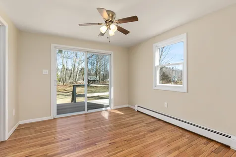 42 Dearborn Road Greenland NH 03840