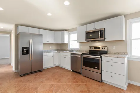 42 Dearborn Road Greenland NH 03840