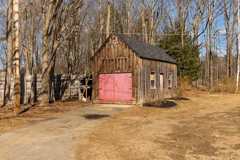 42 Dearborn Road Greenland NH 03840