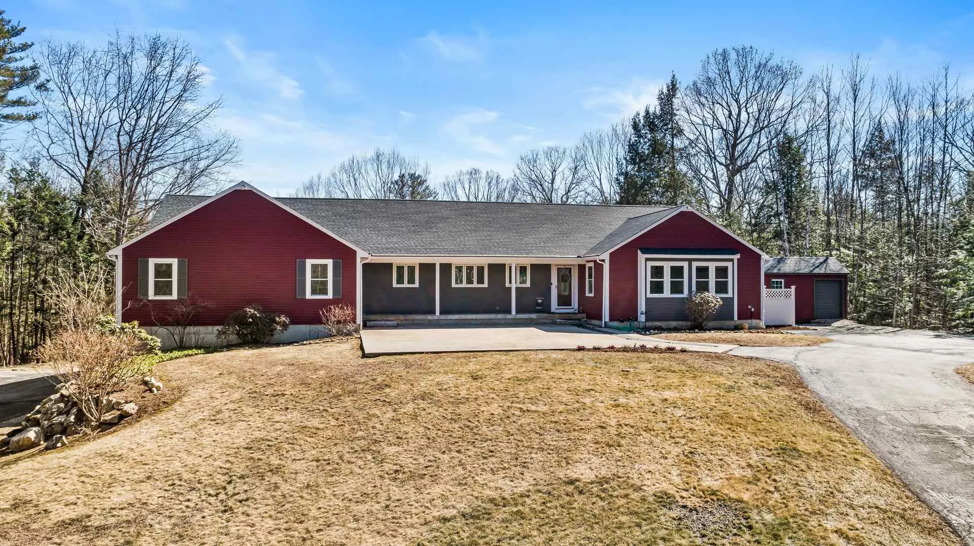 47 Meadow Lark Lane Goffstown NH 03045