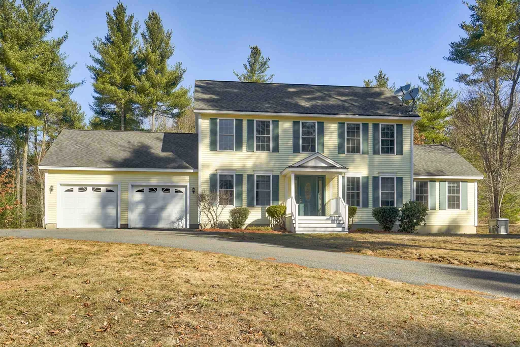122 Pinecrest Road Litchfield NH 03052