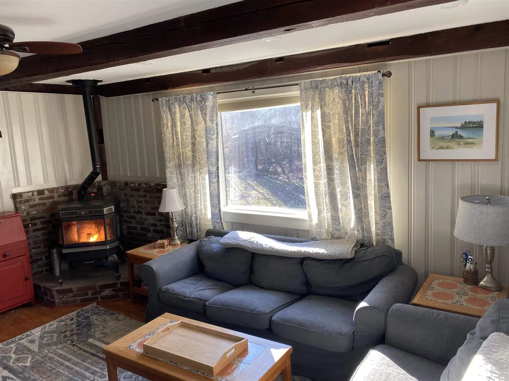 8 Smith Sanborn Road Chichester NH 03258