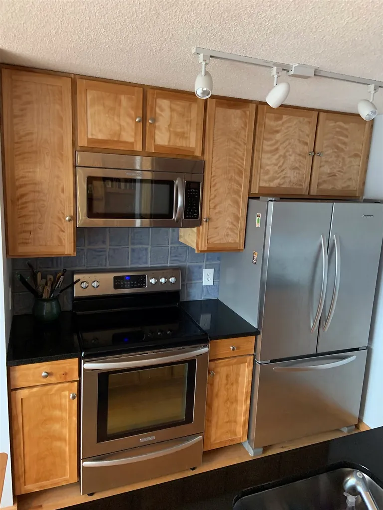 89 Snowside Drive Fayston VT 05673