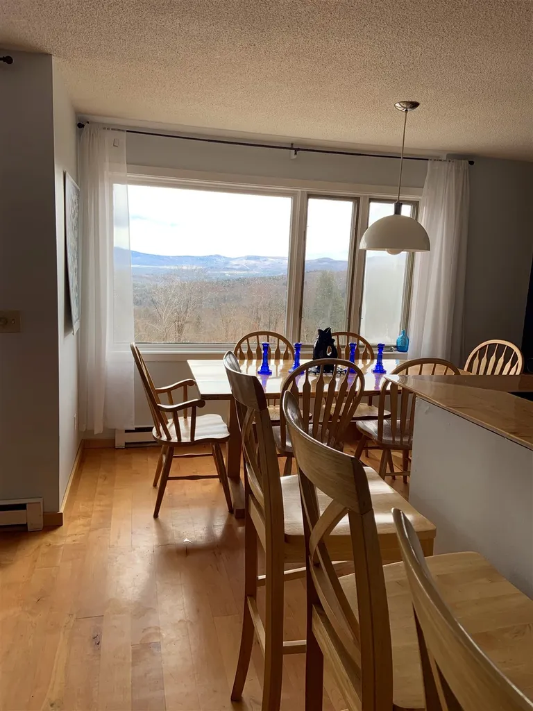 89 Snowside Drive Fayston VT 05673