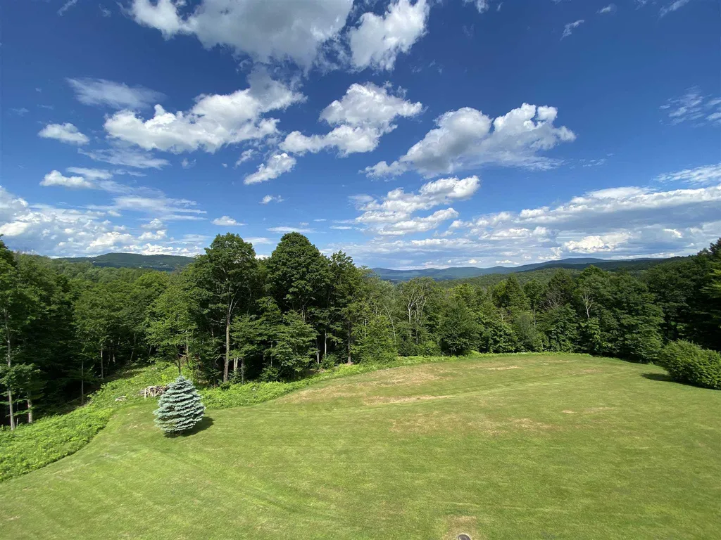 89 Snowside Drive Fayston VT 05673