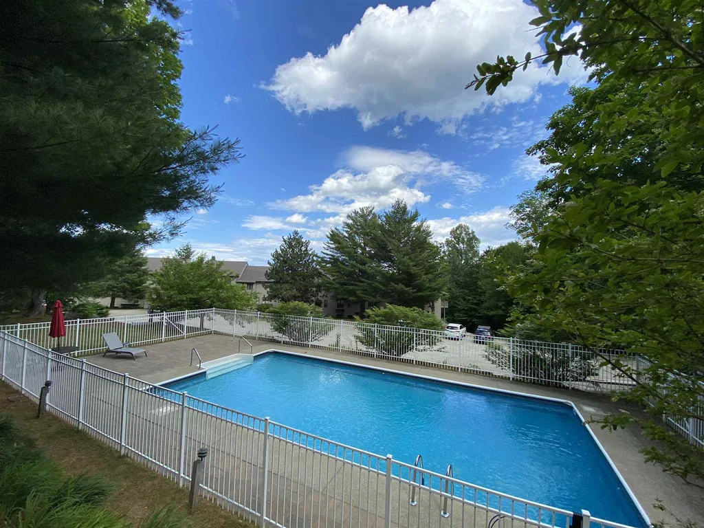 89 Snowside Drive Fayston VT 05673