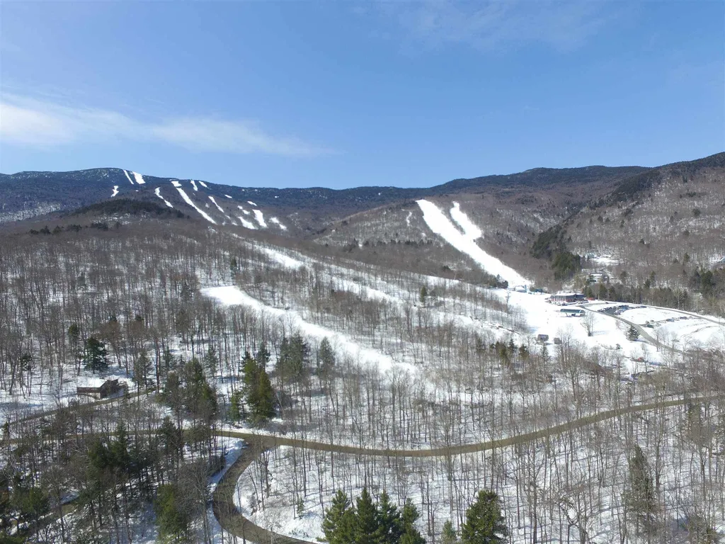 89 Snowside Drive Fayston VT 05673