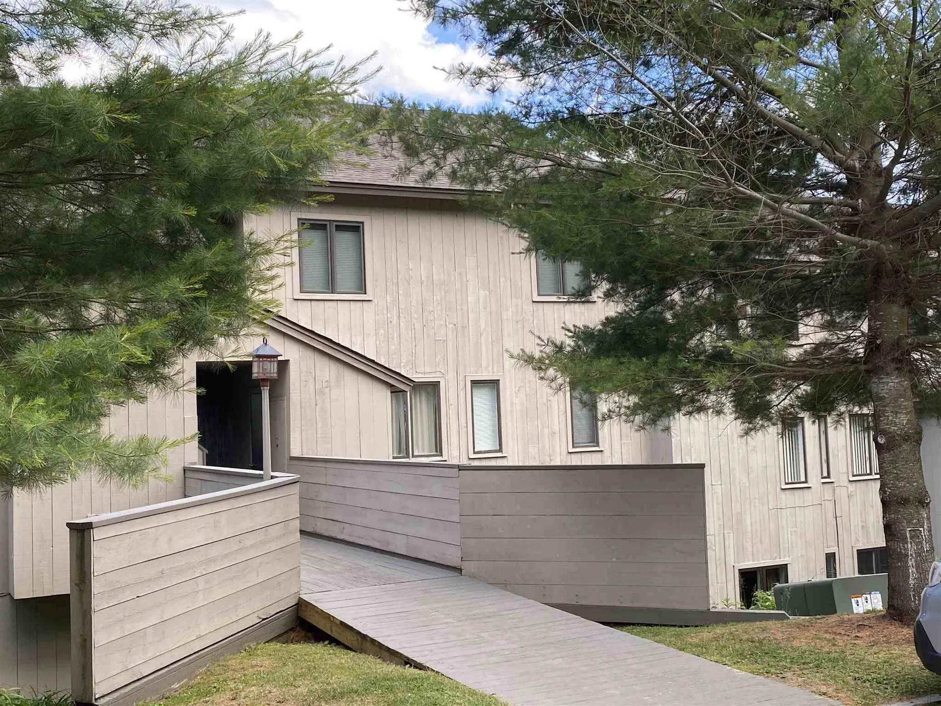 89 Snowside Drive Fayston VT 05673