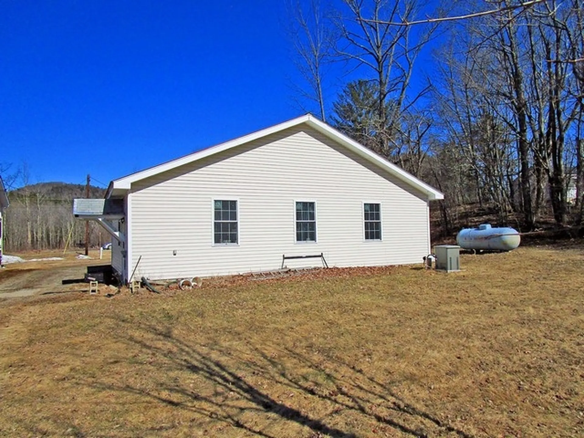 401 Washburn Road Alexandria NH 03222