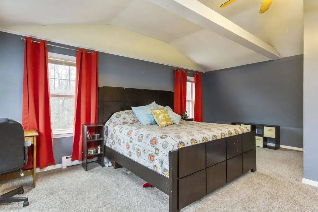 11 Grapevine Drive Fremont NH 03044