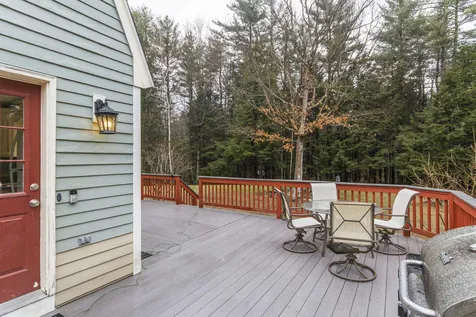 11 Grapevine Drive Fremont NH 03044