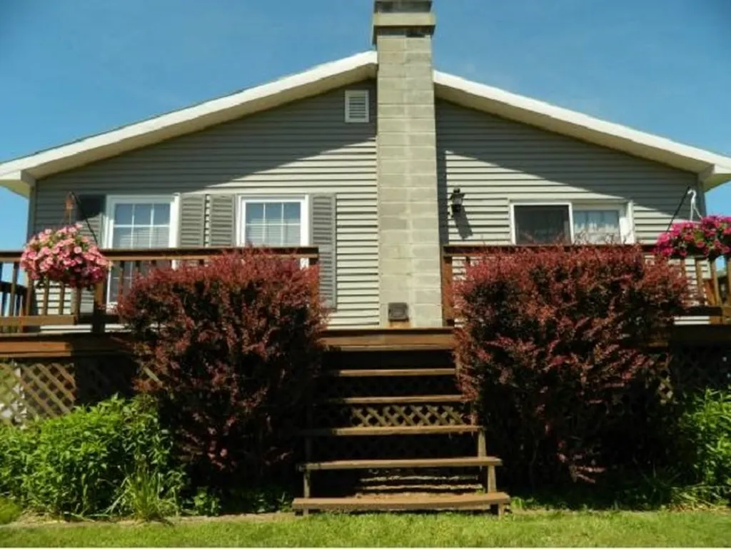 6 Turkey Terrace Swanton VT 05488