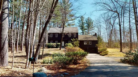 12 Wright Road Hollis NH 03049-6154