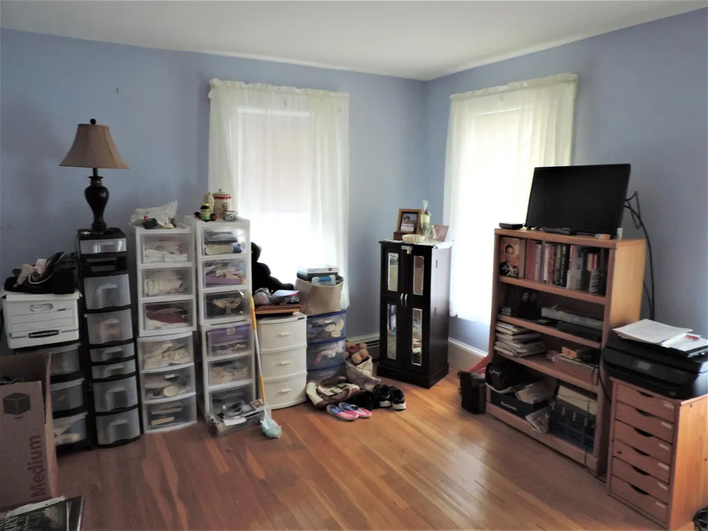 11 Dearborn Avenue Hampton NH 03842