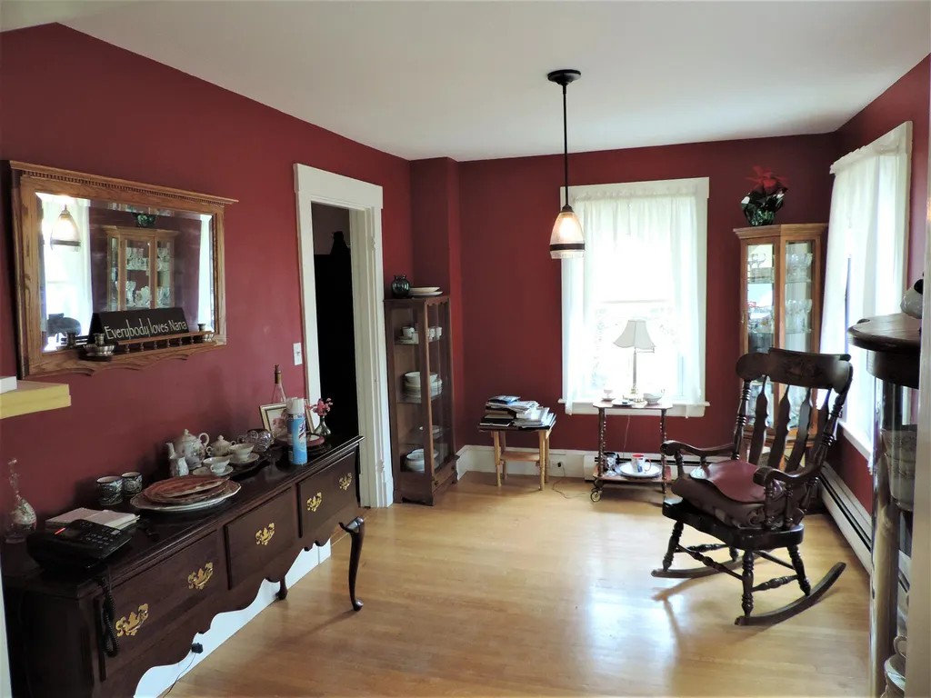 11 Dearborn Avenue Hampton NH 03842