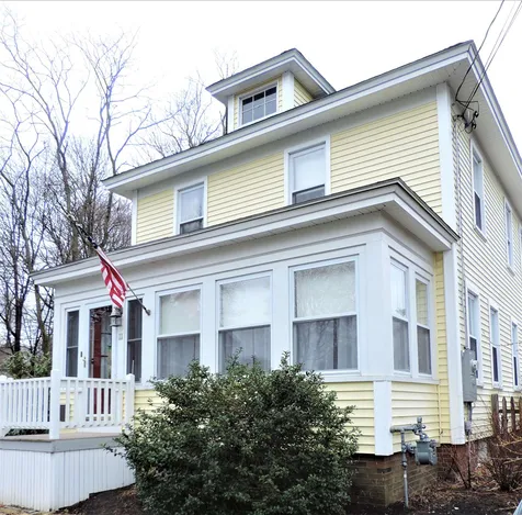 11 Dearborn Avenue Hampton NH 03842
