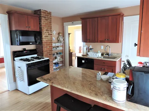 11 Dearborn Avenue Hampton NH 03842