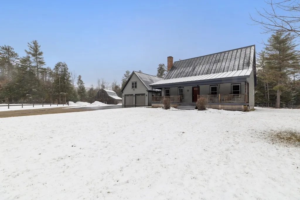 110 Switch Road Andover NH 03216