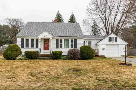 24 Plummer Road Bedford NH 03110